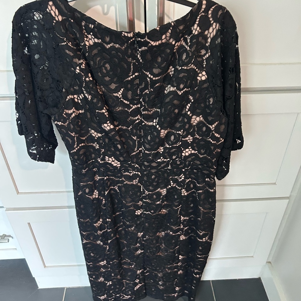 Adrianna Papell Black Lace 3/4Sleeve Dress